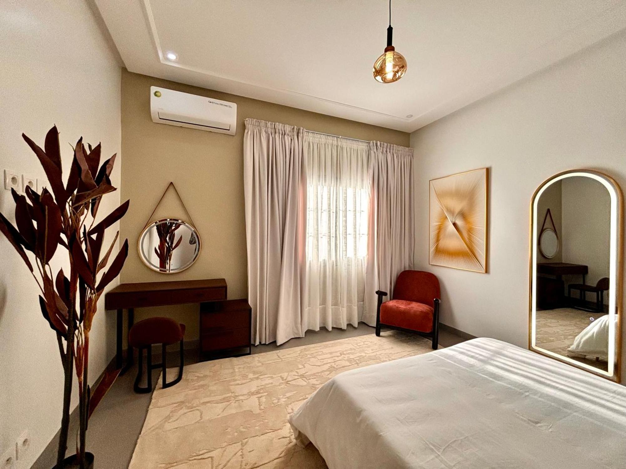 Lighthouse Signature Suites Dakar Exterior foto